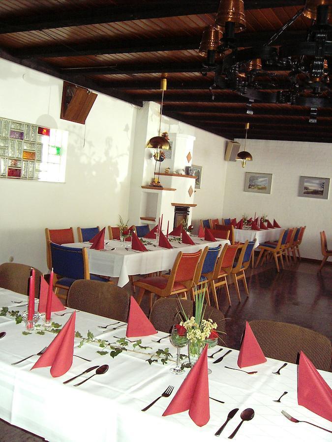Land Gut Hotel Dierks Repke Extérieur photo